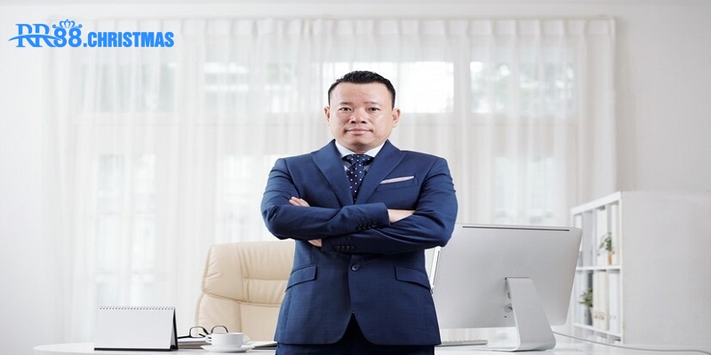 ceo-mai-duc-hoa-thong-tin-tieu-su